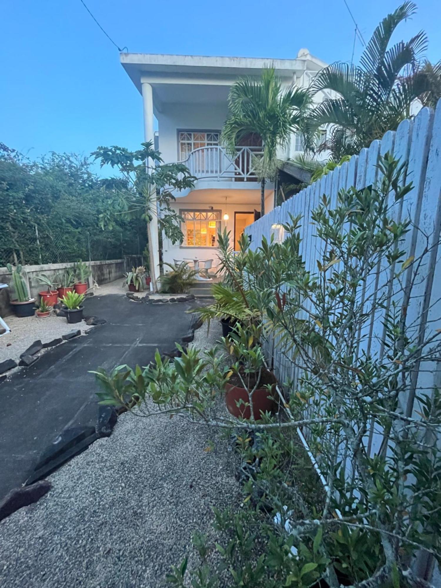 Maison Sandra Montchoisy Ngoại thất bức ảnh